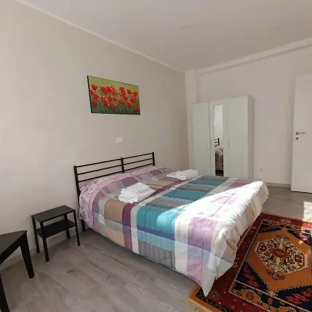 Casal A Apartament Rzym
